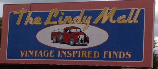 The Lindy Mall in Malakoff