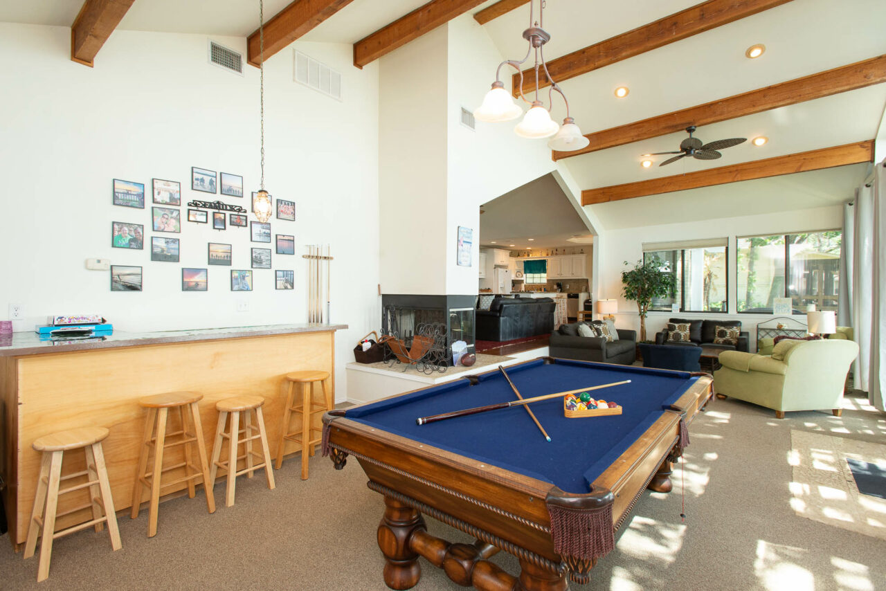 Spring Into Summer with a Lake Home Vacation You'll Love by Cedar Creek Lake Getaways 9 park crest game room2 cedarcreeklake.online