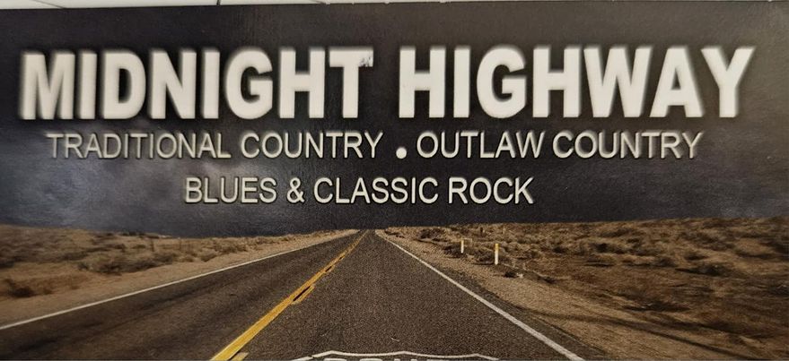 Midnight Highway at Gabby Doo Sports Bar 2 midnight cowboy CedarCreekLake.Online