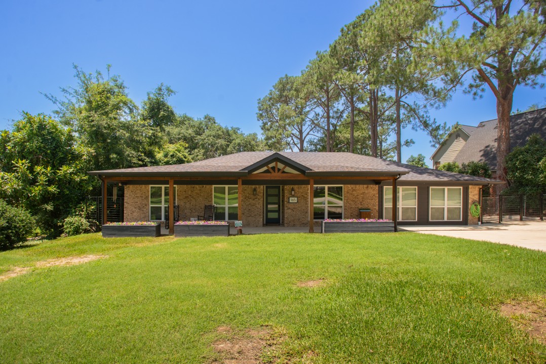 Boondocks - Cedar Creek Lake Getaways