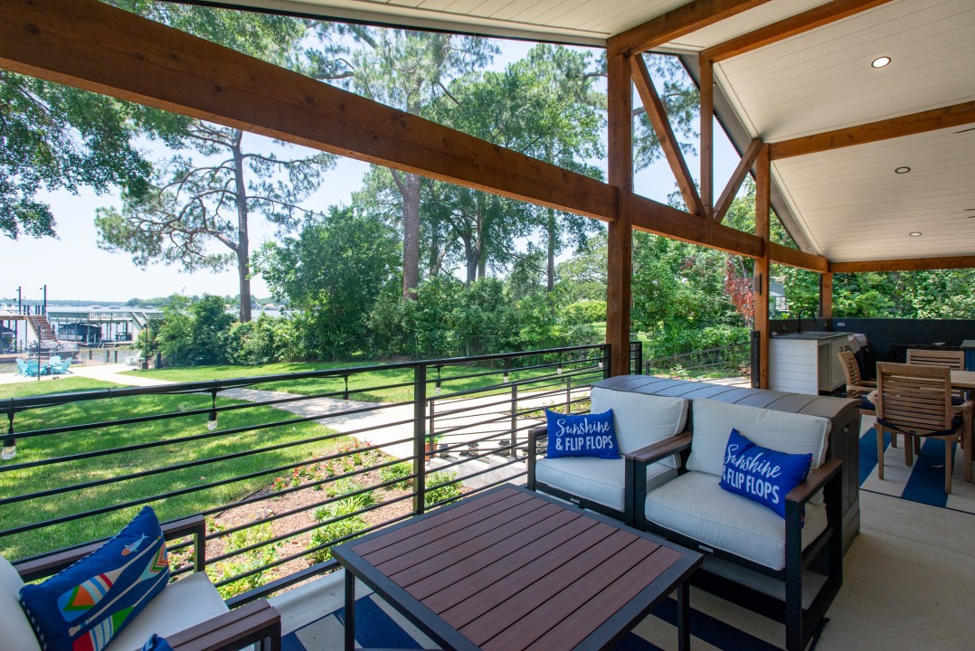 Boondocks - Cedar Creek Lake Getaways