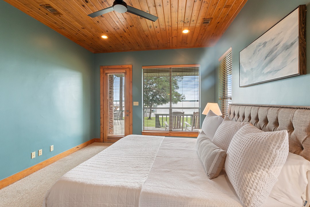 Misty Pines - Cedar Creek Lake Getaways