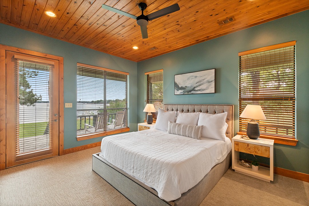 Misty Pines - Cedar Creek Lake Getaways