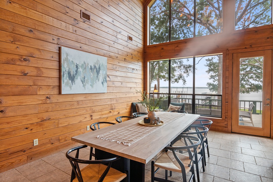 Misty Pines - Cedar Creek Lake Getaways