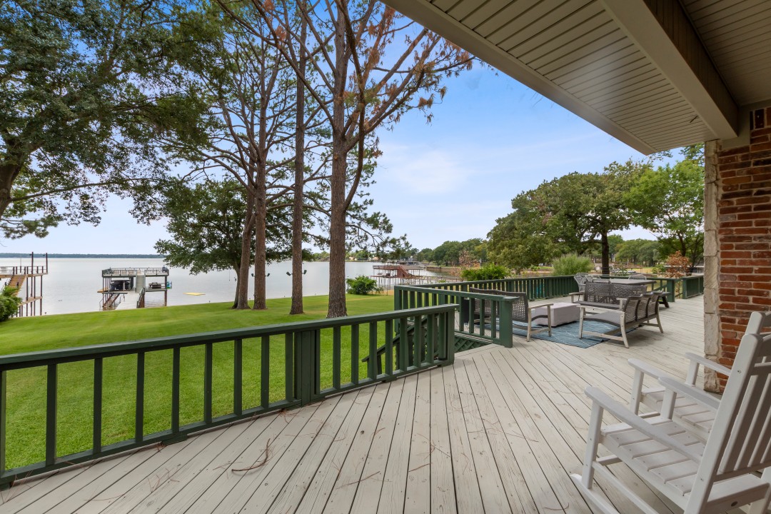 Misty Pines - Cedar Creek Lake Getaways