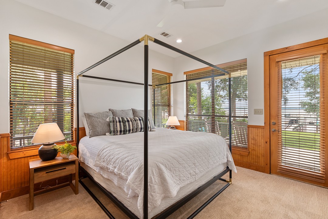 Misty Pines - Cedar Creek Lake Getaways