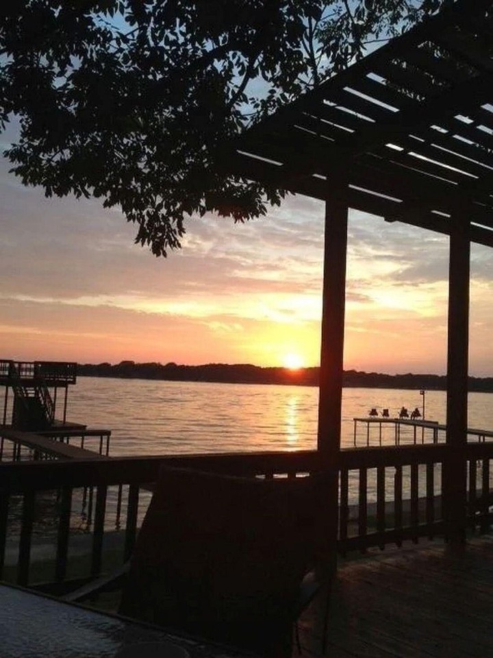 Park Crest - Cedar Creek Lake Getaways