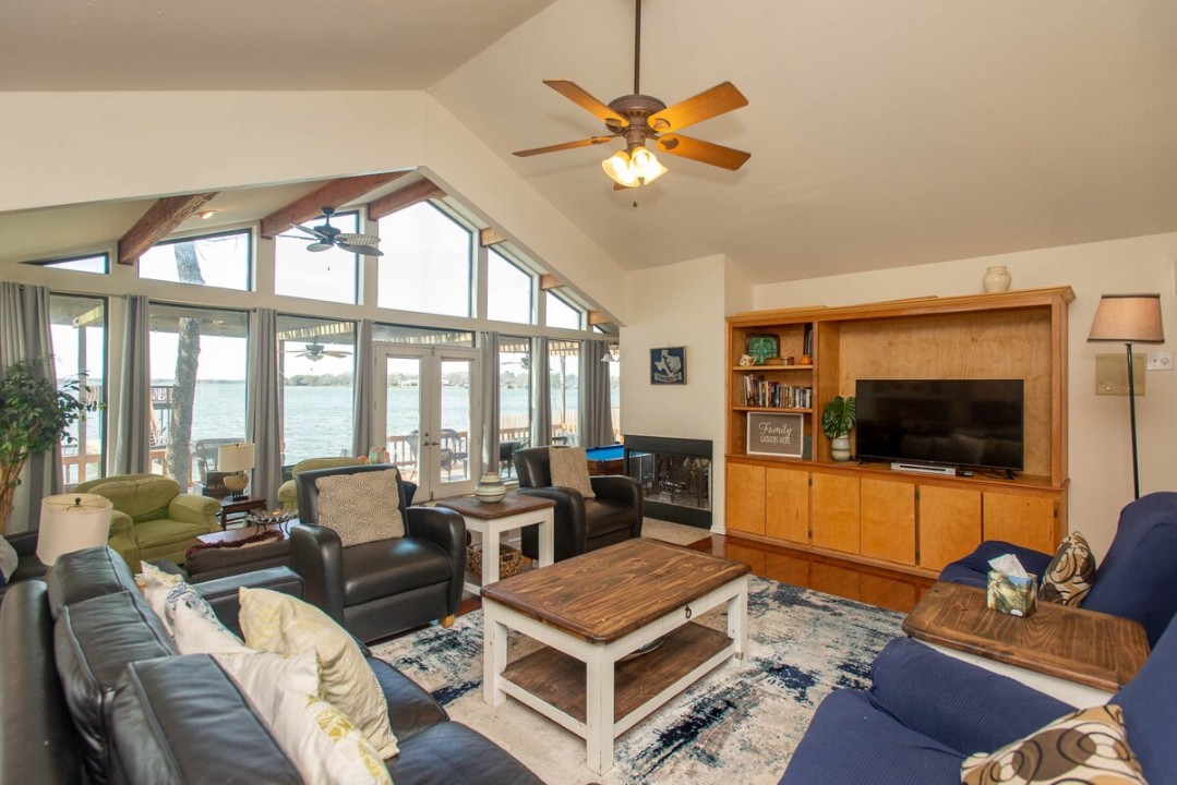 Park Crest - Cedar Creek Lake Getaways