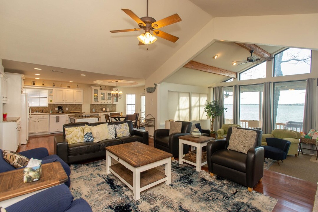 Park Crest - Cedar Creek Lake Getaways