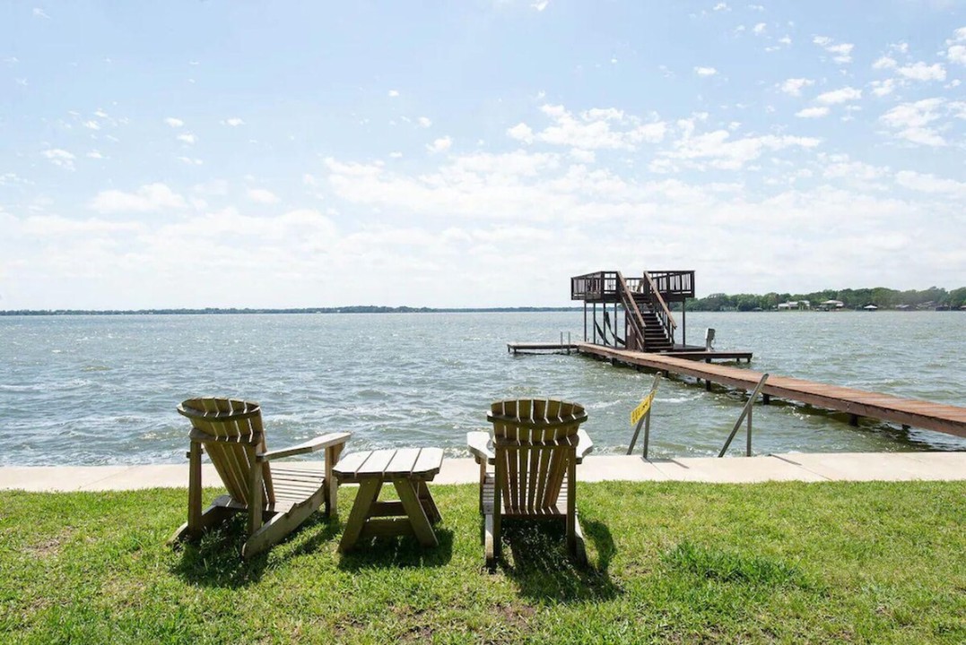 Park Crest - Cedar Creek Lake Getaways