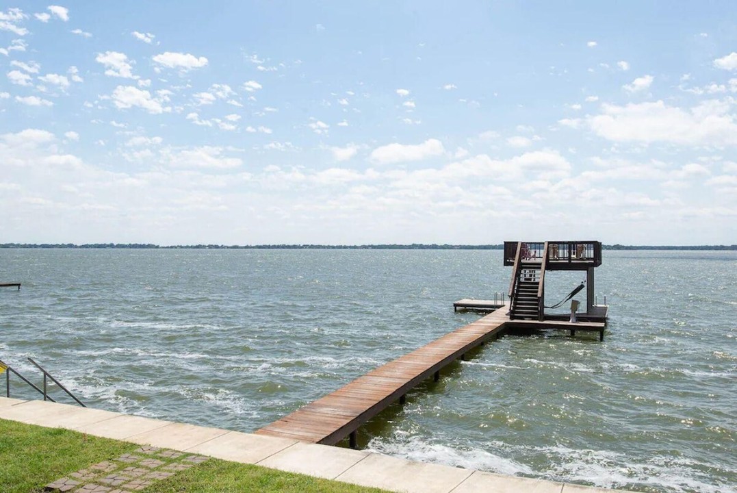 Park Crest - Cedar Creek Lake Getaways