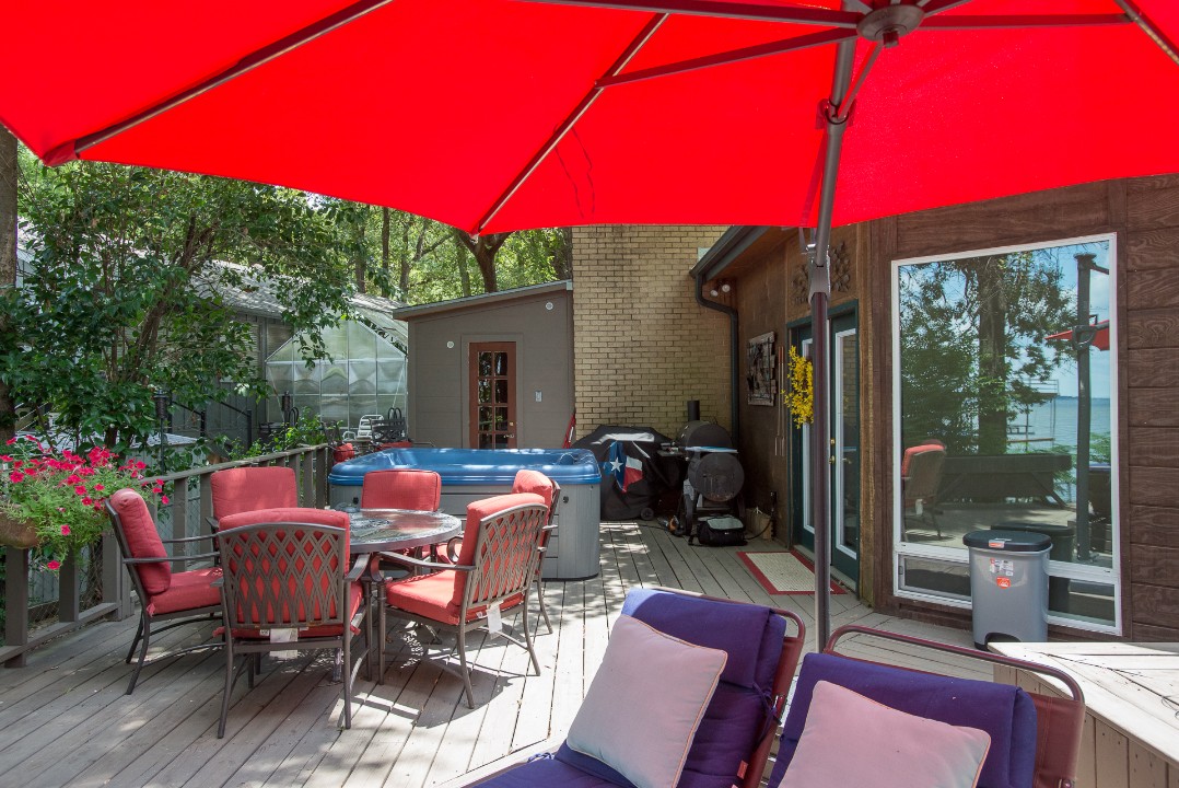 Peninsula Pt - Cedar Creek Lake Getaways