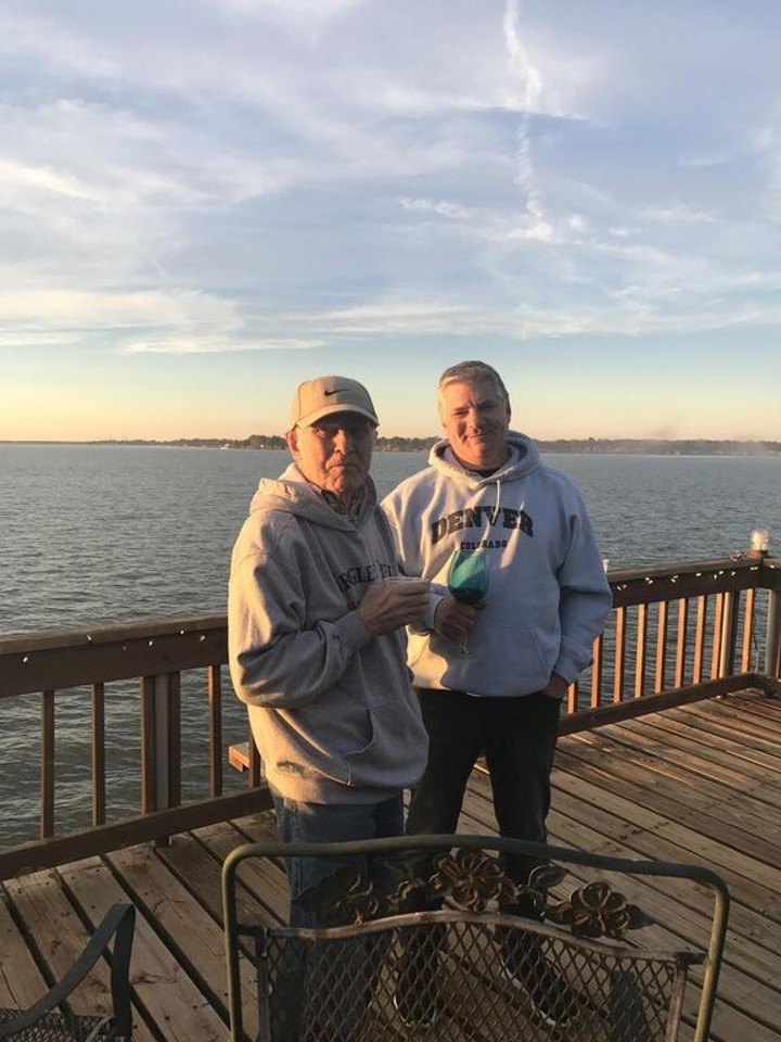 Peninsula Pt - Cedar Creek Lake Getaways