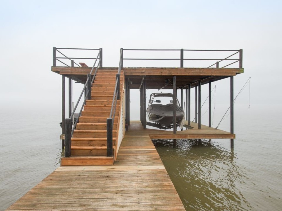 Santa Rosa - Cedar Creek Lake Getaways