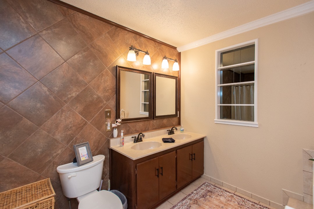 Santa Rosa - Cedar Creek Lake Getaways