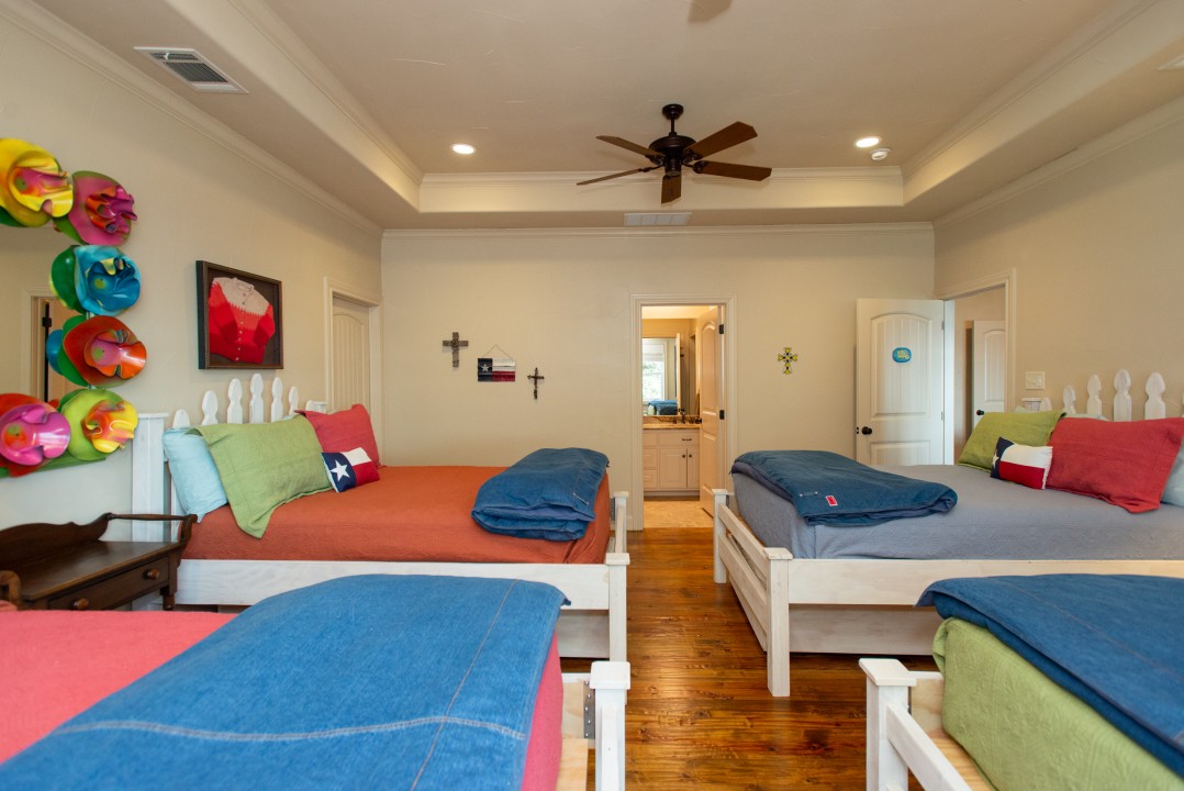 Southern Comfort - Cedar Creek Lake Getaways