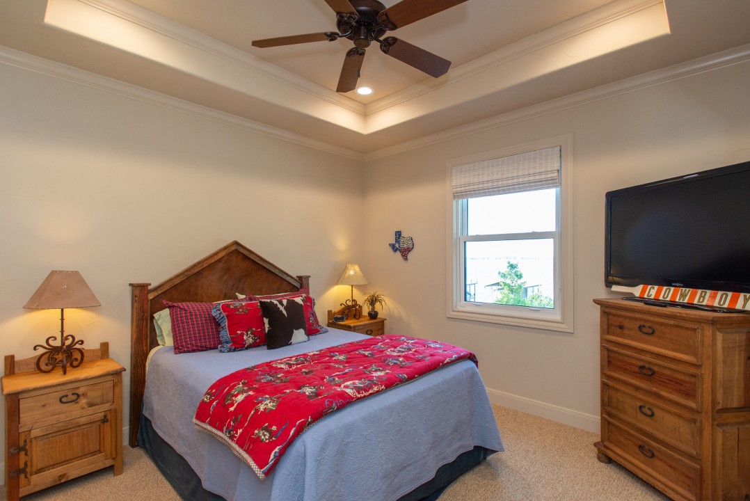 Southern Comfort - Cedar Creek Lake Getaways