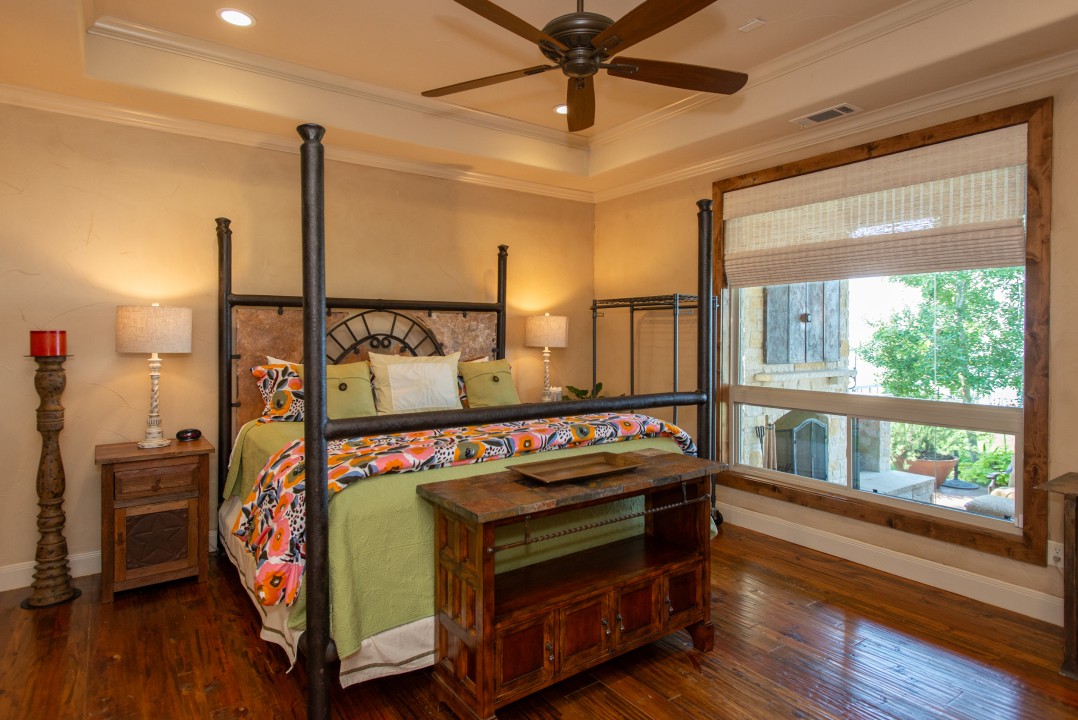 Southern Comfort - Cedar Creek Lake Getaways