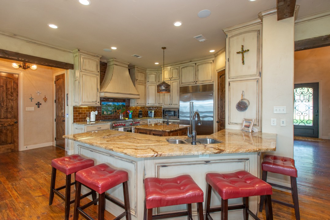 Southern Comfort - Cedar Creek Lake Getaways