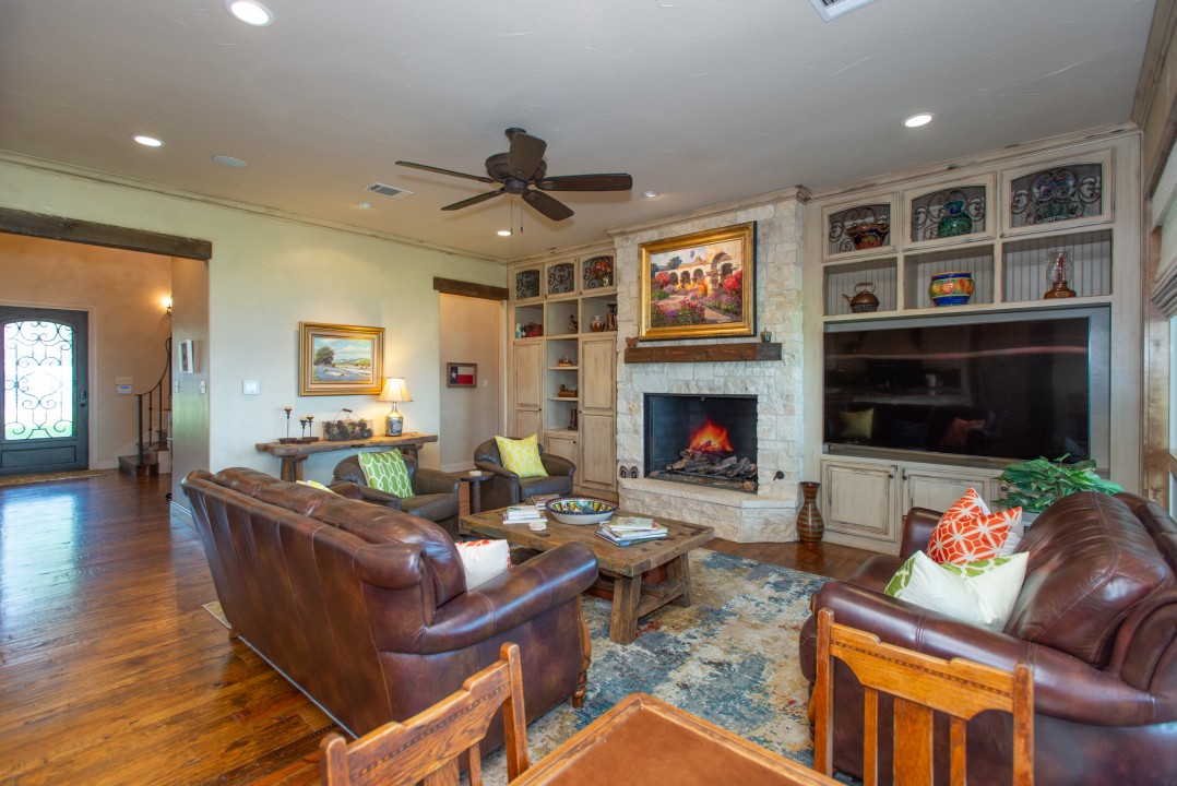 Southern Comfort - Cedar Creek Lake Getaways