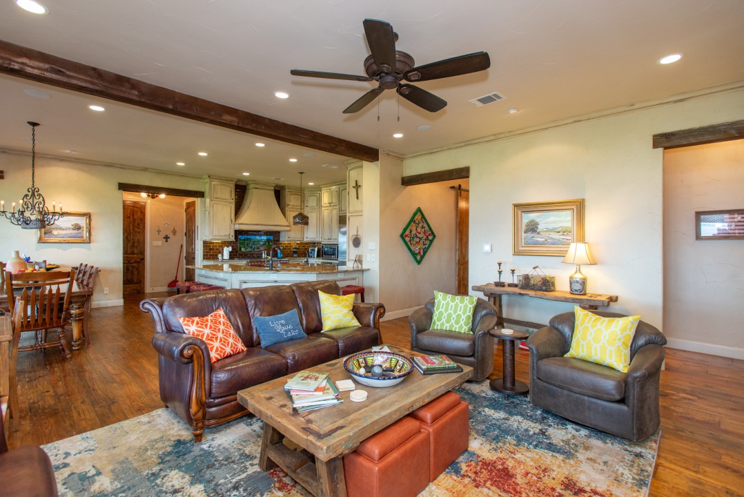 Southern Comfort - Cedar Creek Lake Getaways