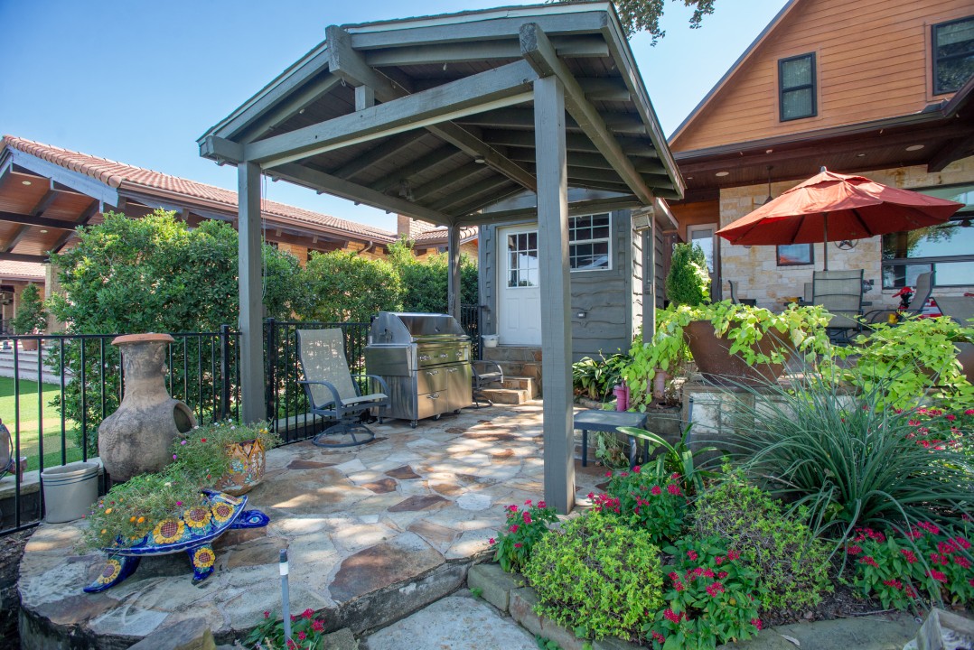 Southern Comfort - Cedar Creek Lake Getaways