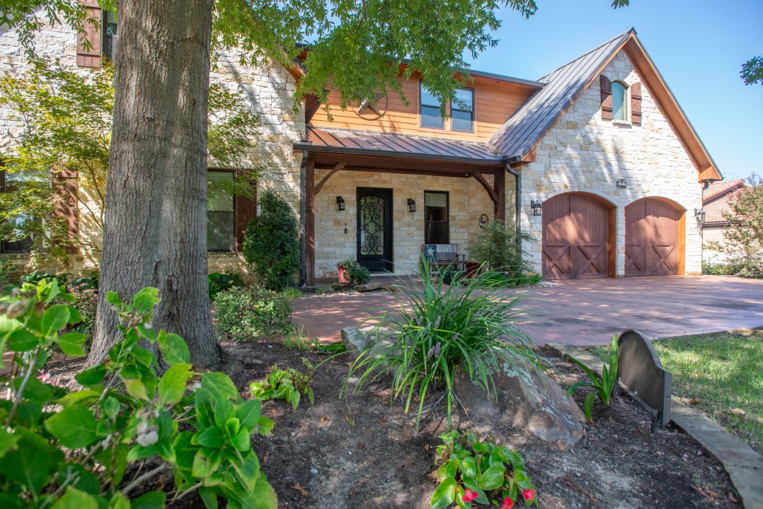 Southern Comfort - Cedar Creek Lake Getaways