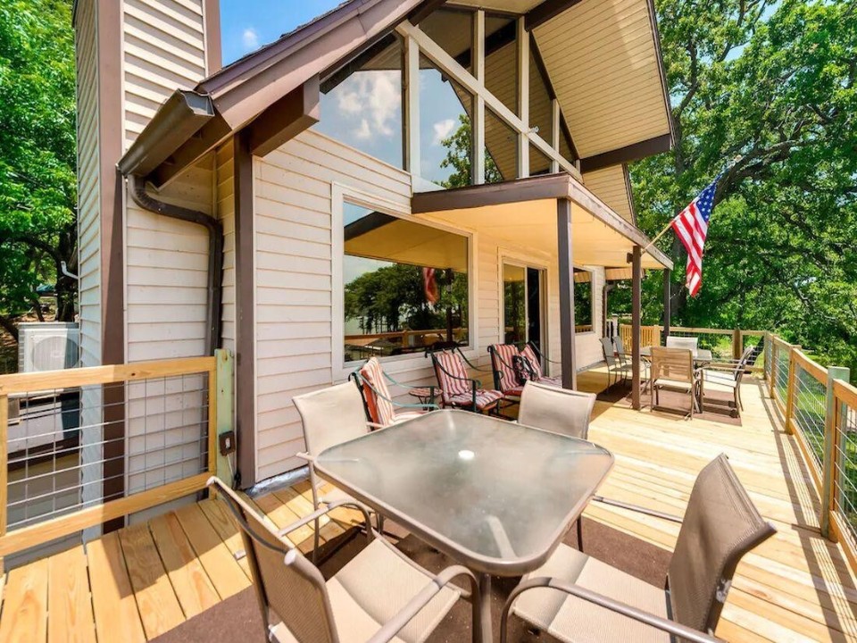 Tanglewood - Cedar Creek Lake Getaways