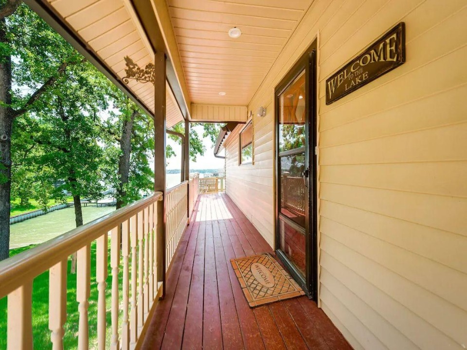 Tanglewood - Cedar Creek Lake Getaways