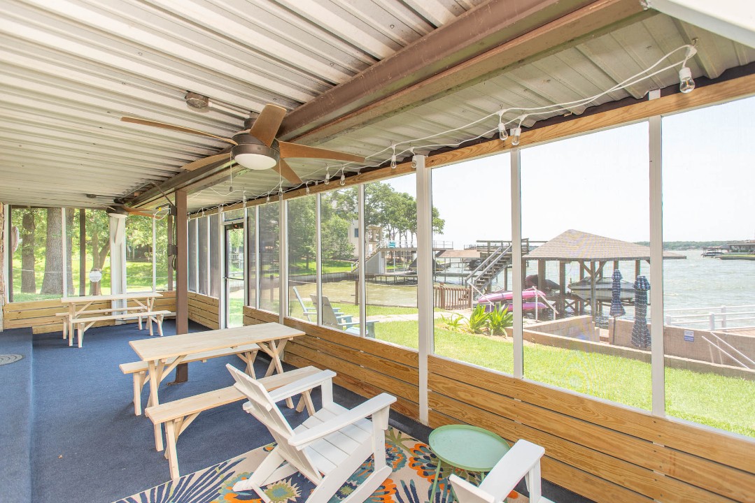 Tanglewood - Cedar Creek Lake Getaways