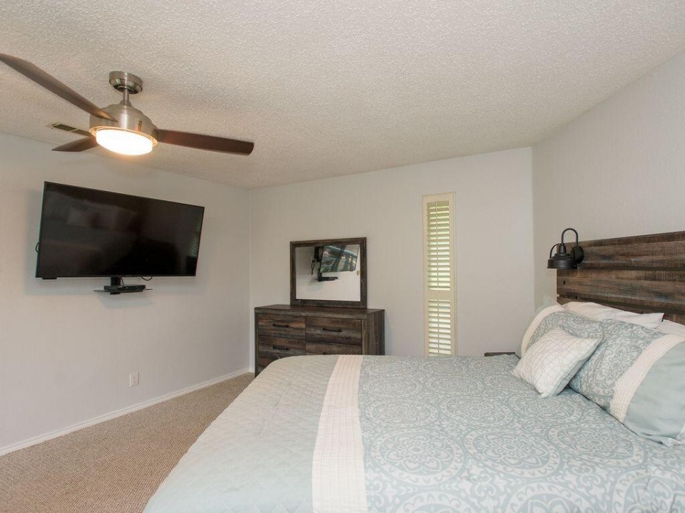 Turquoise Cove - Cedar Creek Lake Getaways