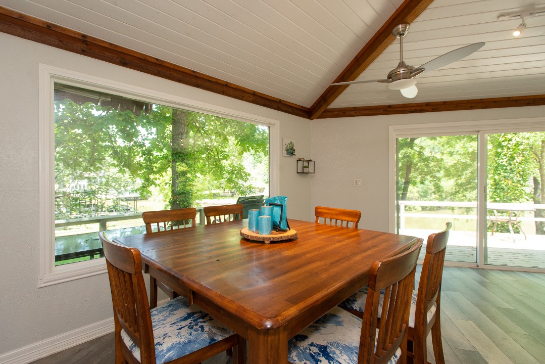 Turquoise Cove - Cedar Creek Lake Getaways