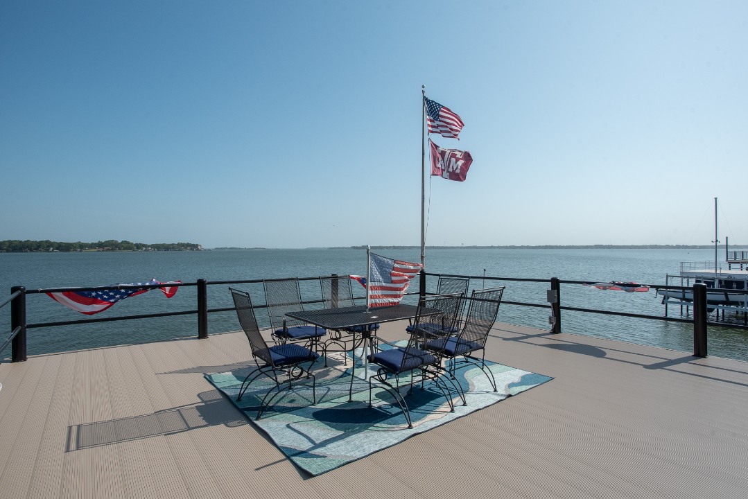 Whispering Springs - Cedar Creek Lake Getaways