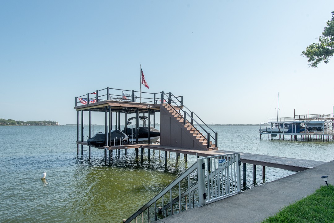 Whispering Springs - Cedar Creek Lake Getaways