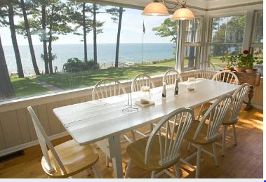 lakeside-dining-1