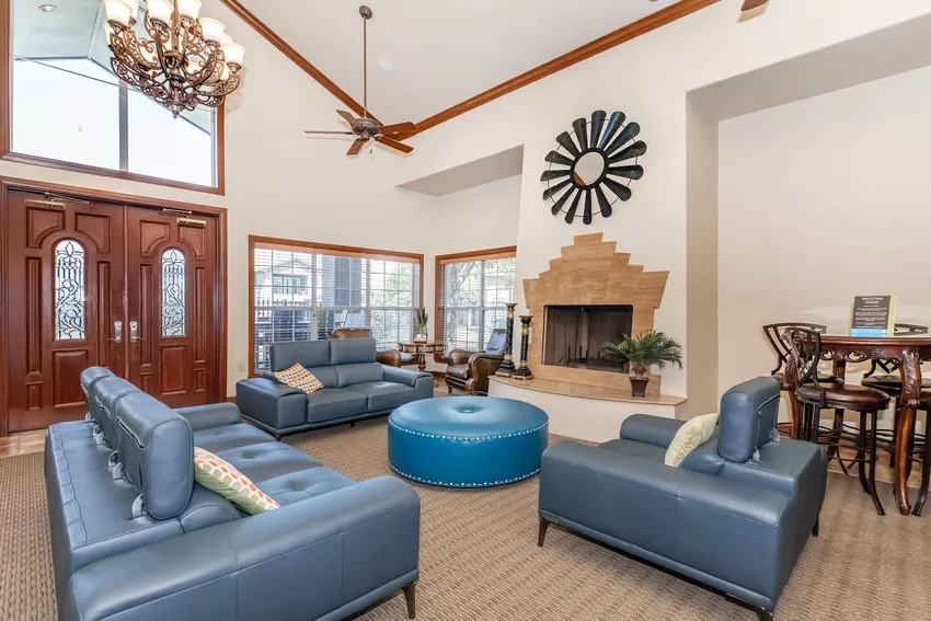 Clubhouse-pic
